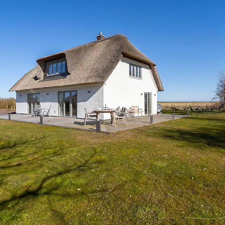 Reethus 8 Grad Ost Holiday home *